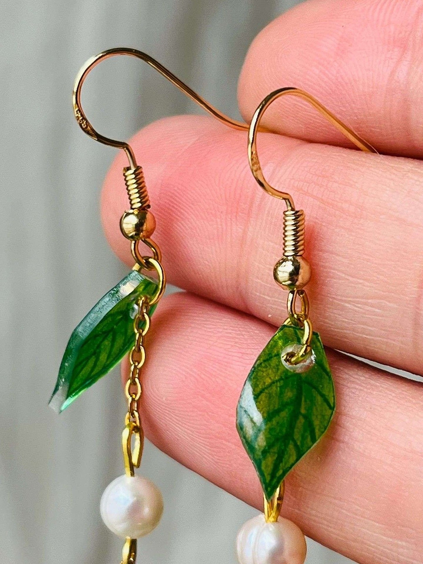 Cherry Tomato Pearl Earring Secondary image