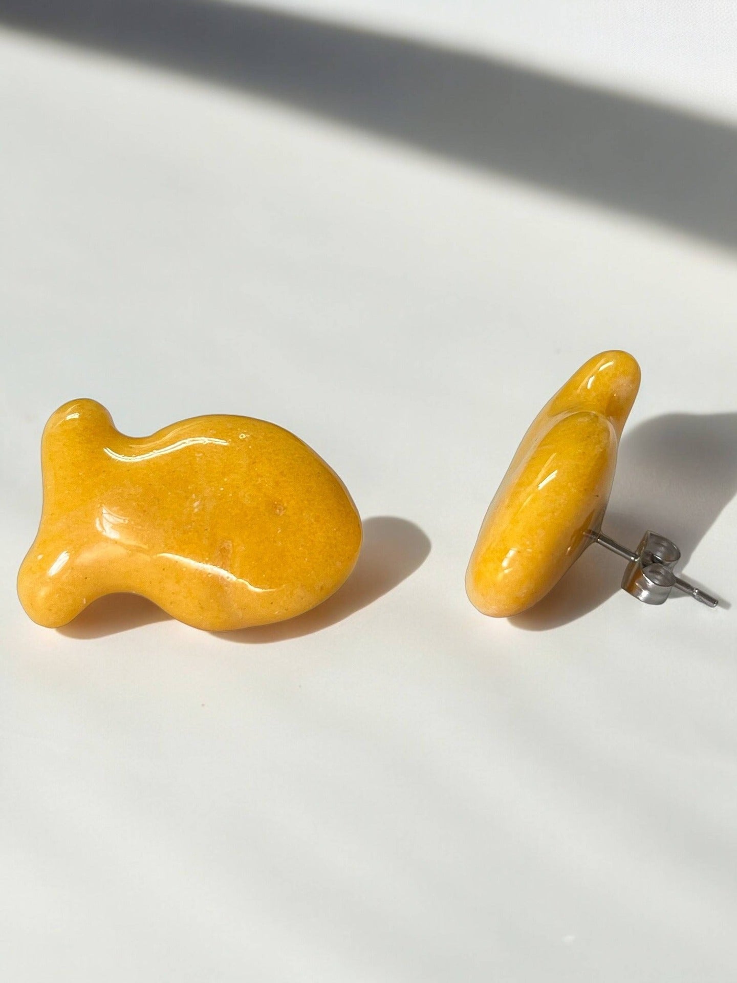 Goldfish Cracker Stud Main image