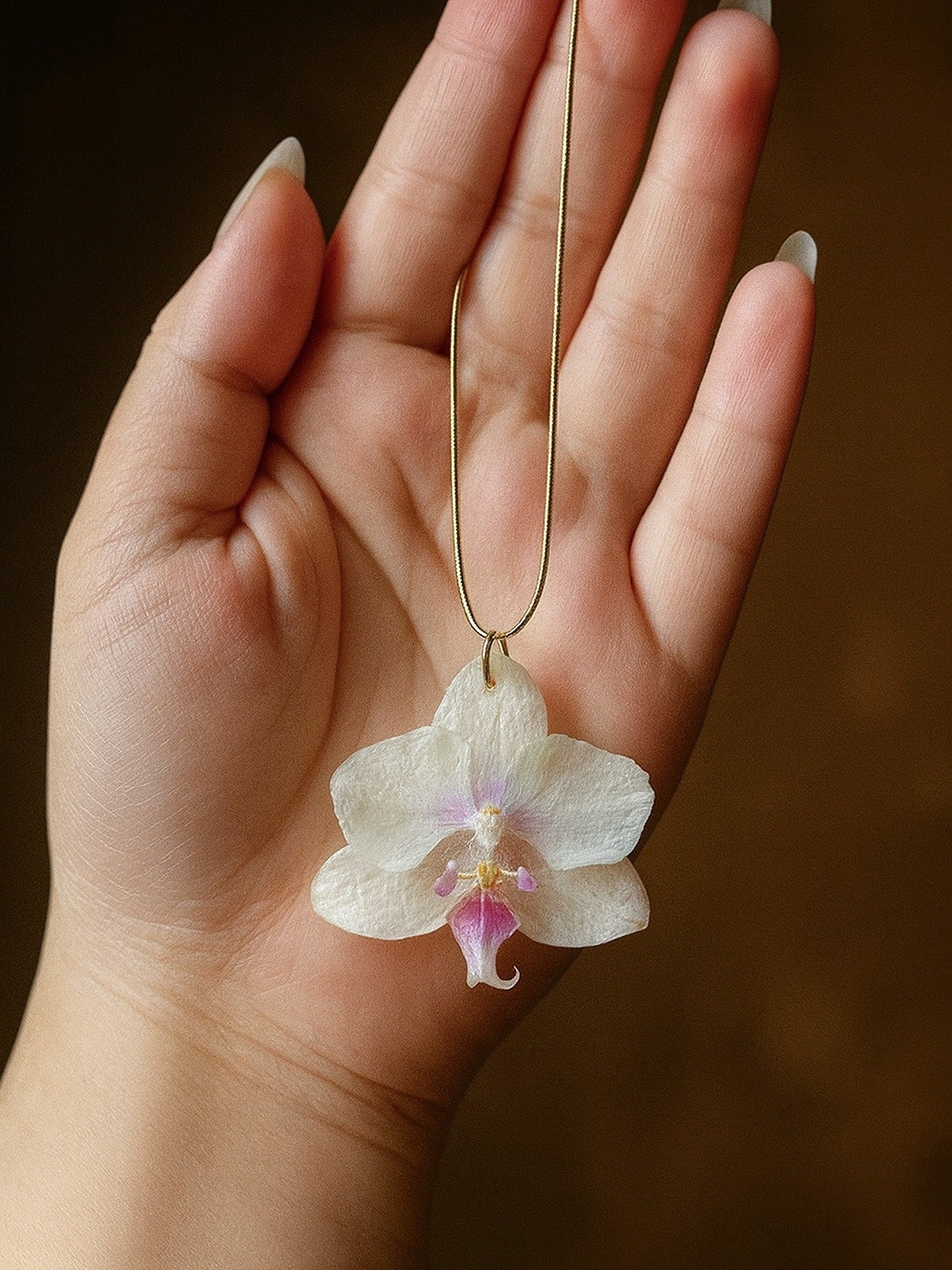 Mini White and Light Pink Orchid Necklace Main image