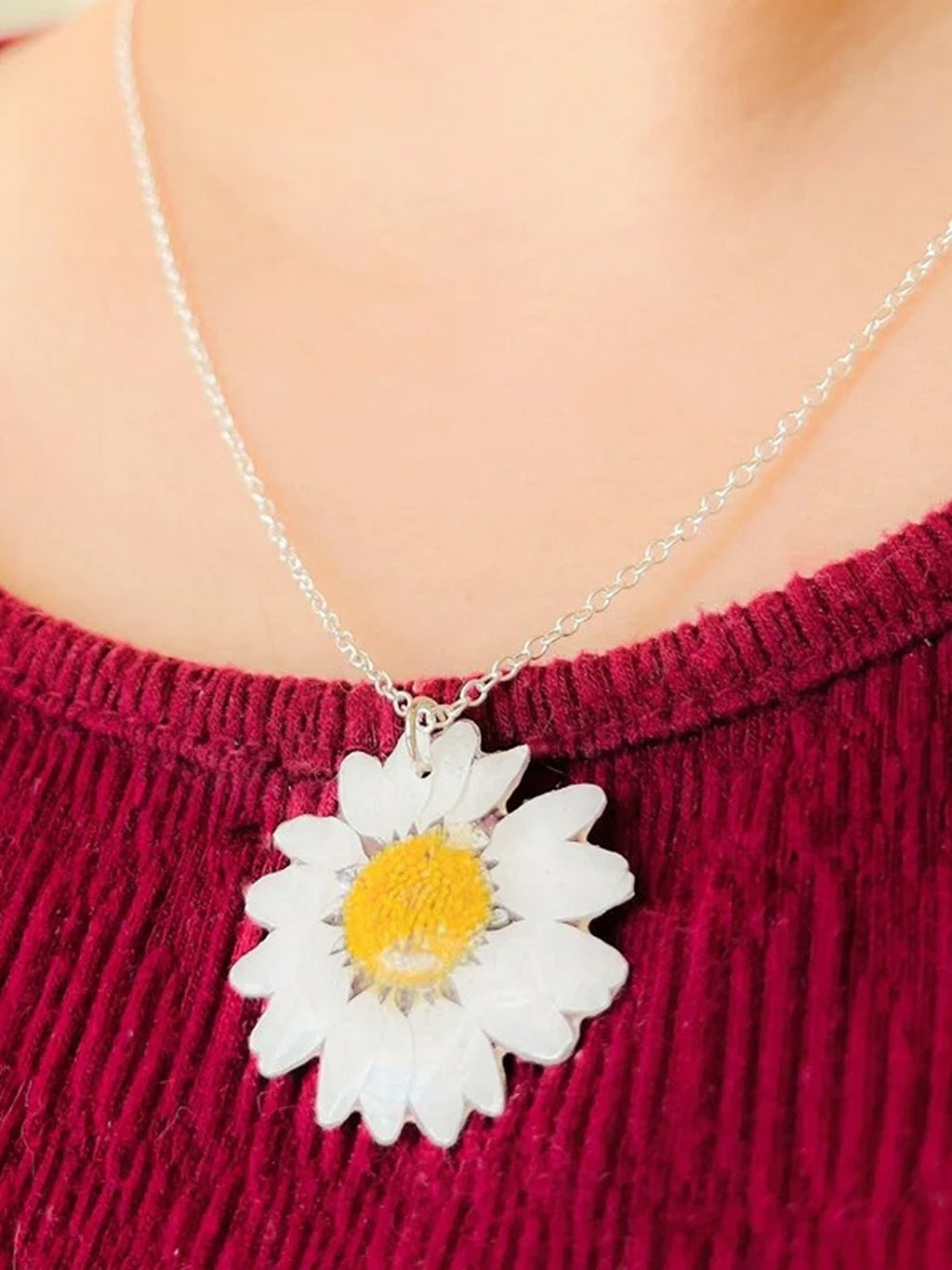 Real Daisy Flower Necklace
