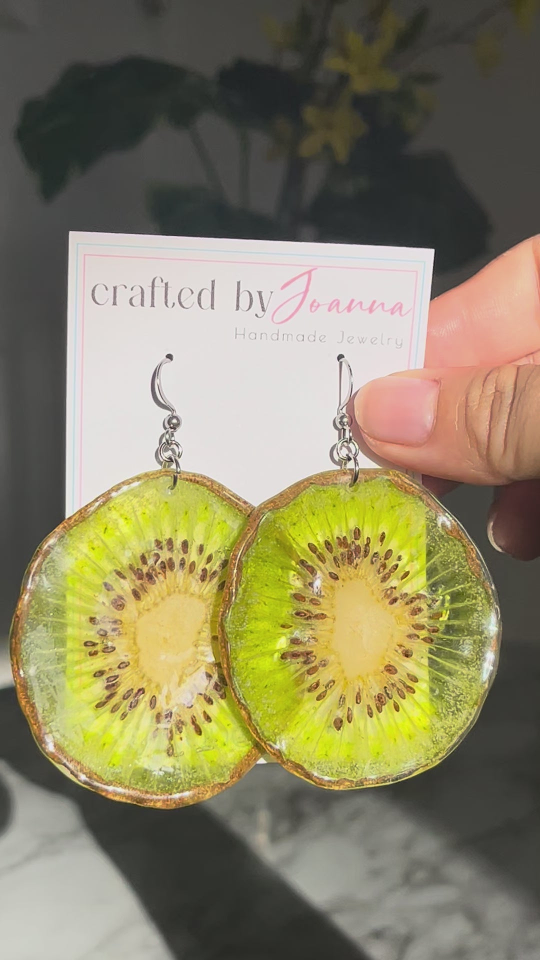 Kiwi Earring