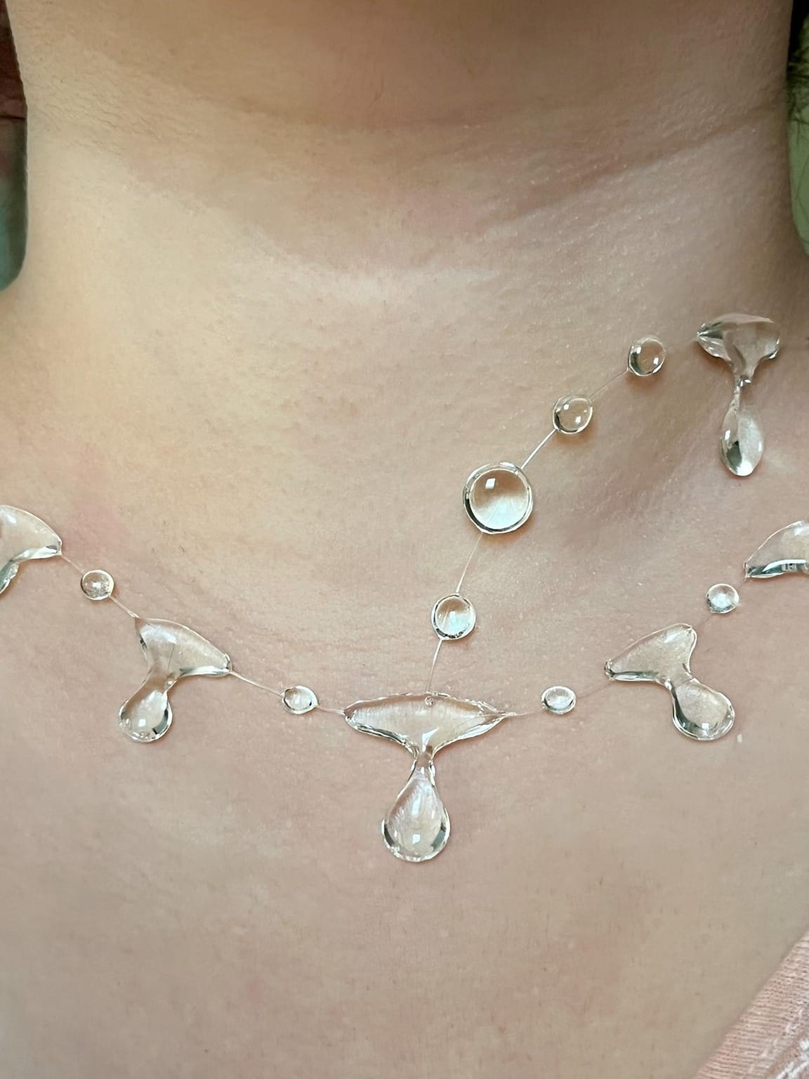 1672025 Liquefied Necklace LS cid12