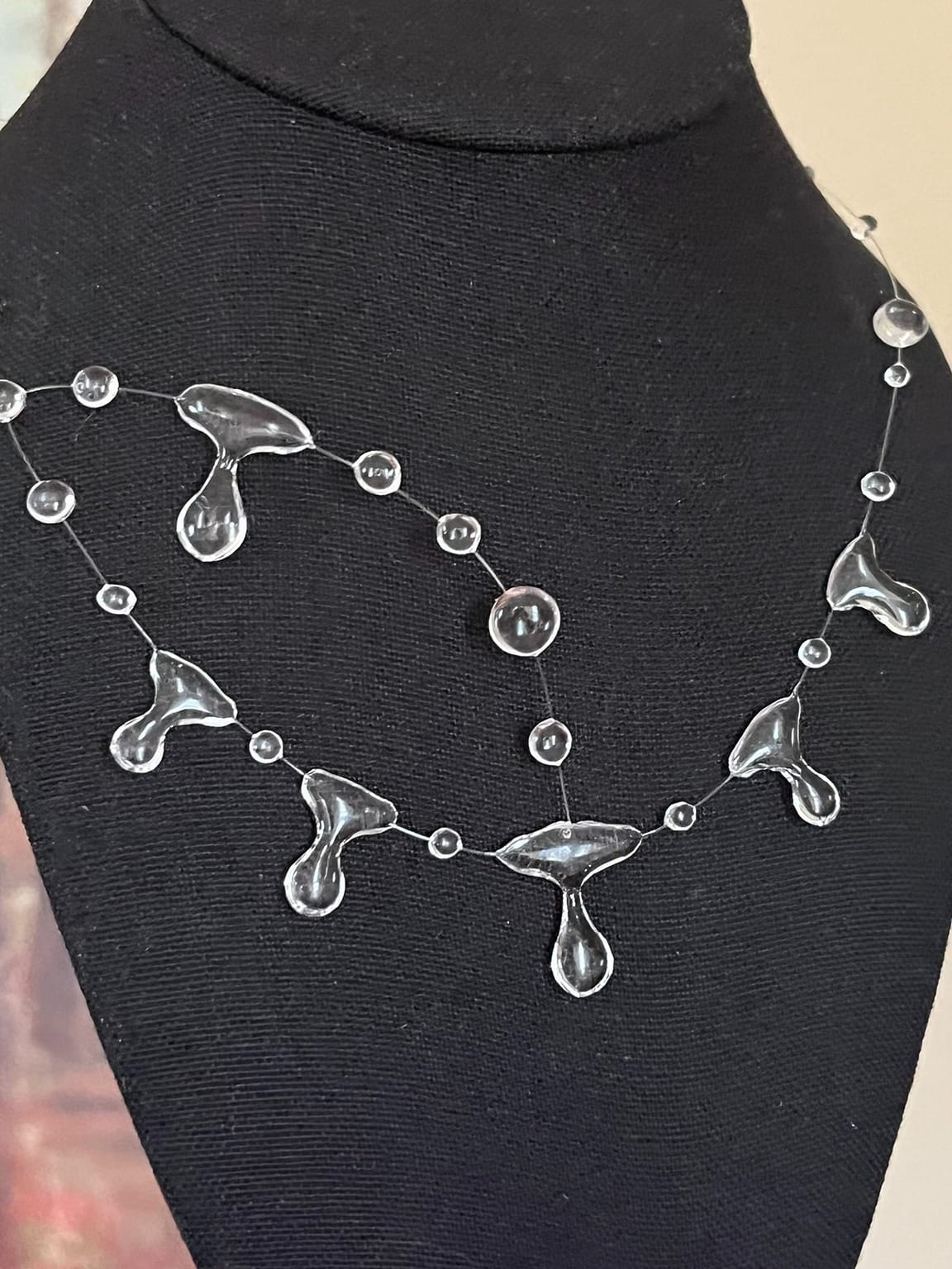 1672025 Liquefied Necklace SF (1) cid12
