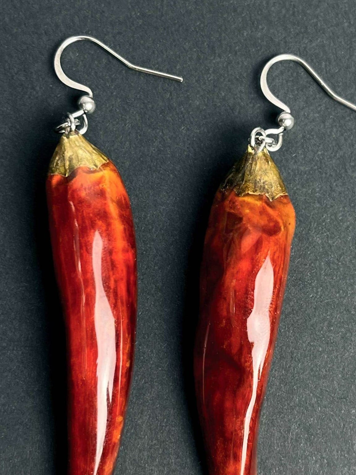 ChiliPepperEarring EWSS Orig SF (12) cid7