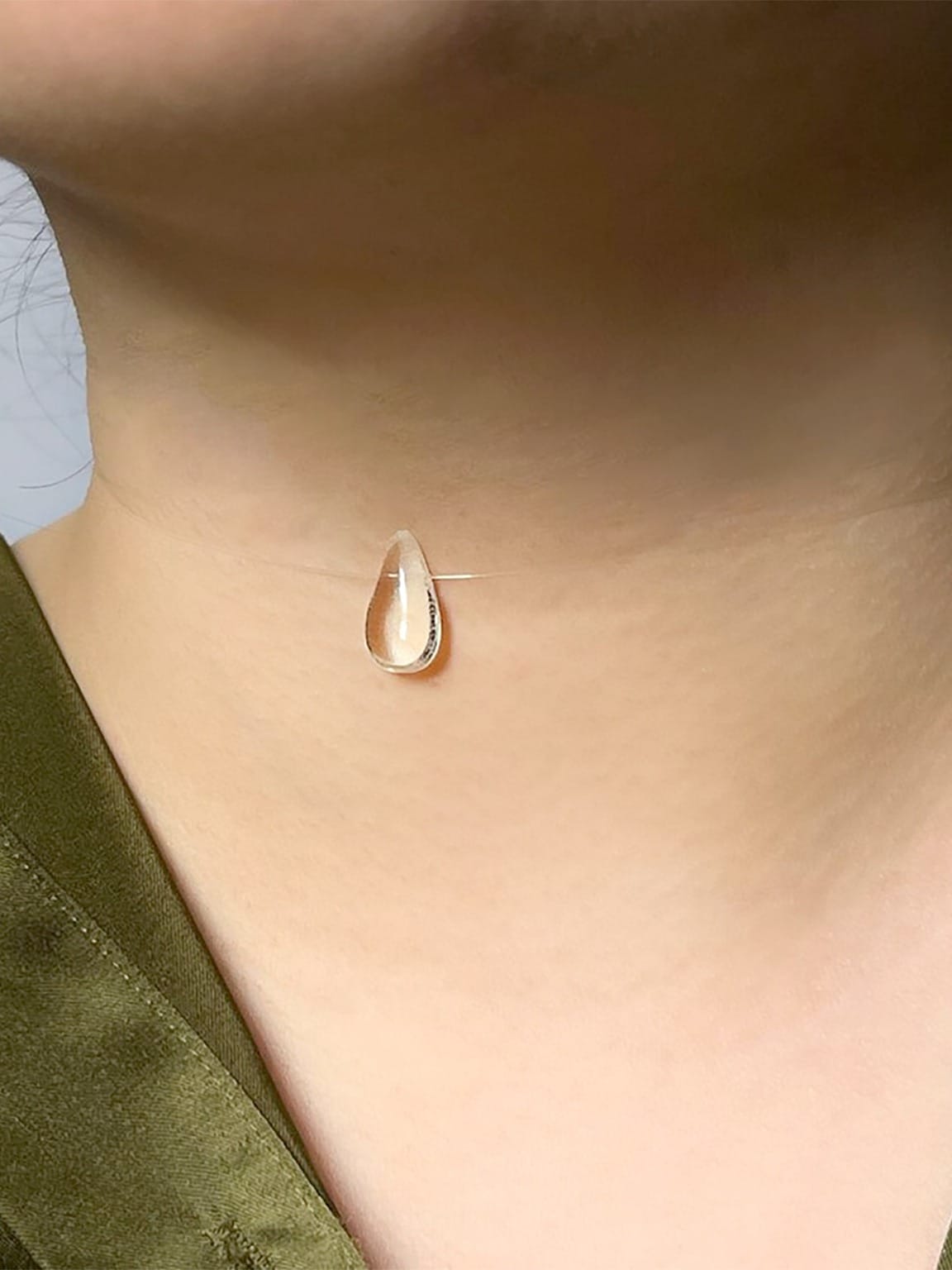 DropletNecklaceChoker LS (1) cid12