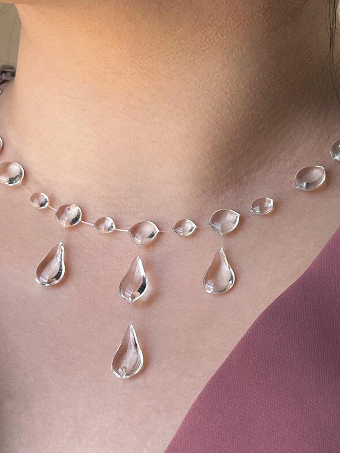 LuxTeardropNecklace LS (11) cid12