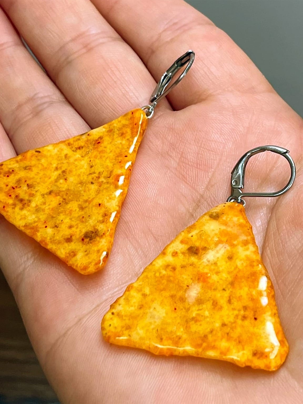 MiniNachoCheeseEarring SF LBSS (5) cid9