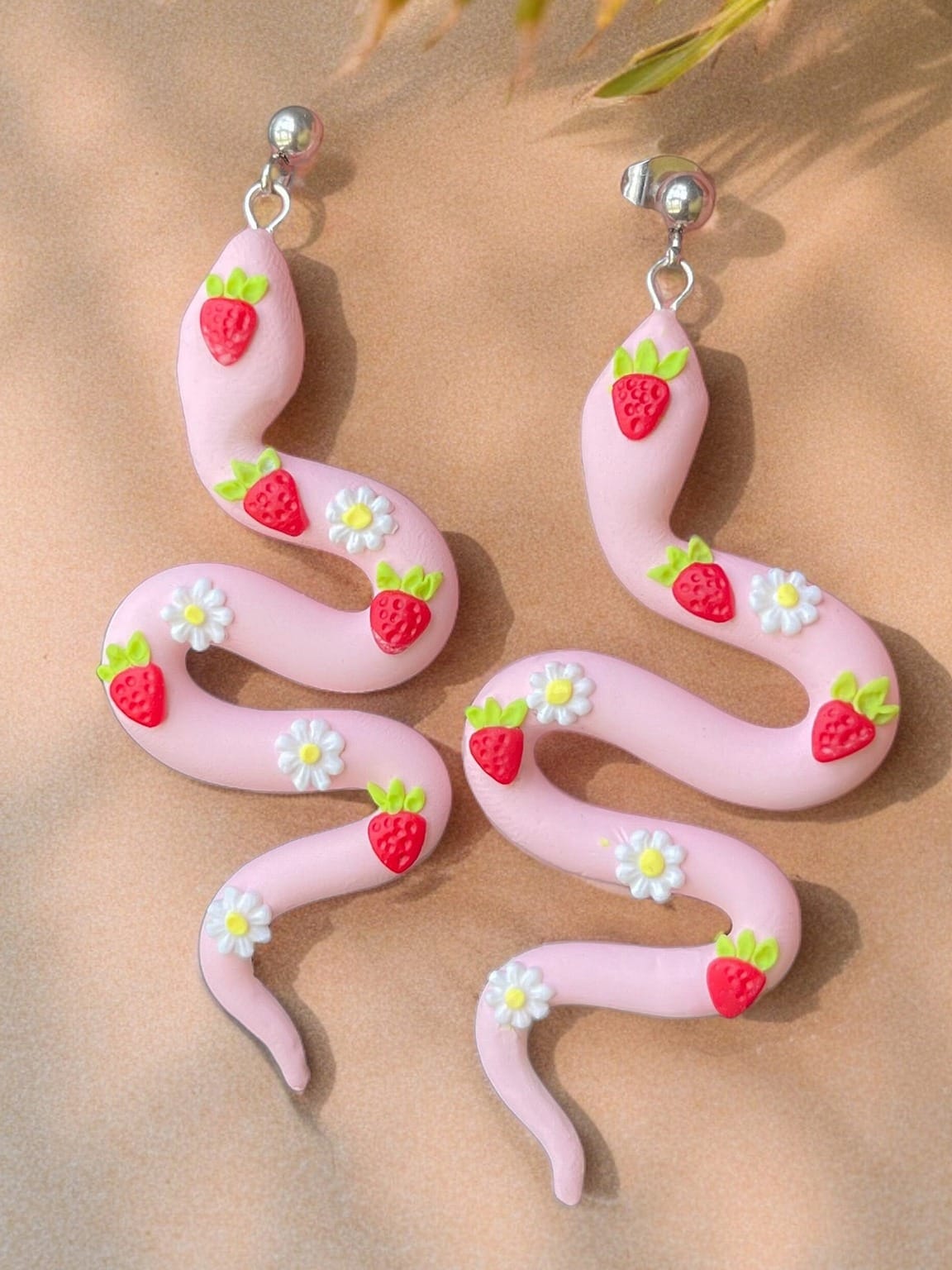 SnakeEarring PinkStrawberry SF BPSS (4) cid14