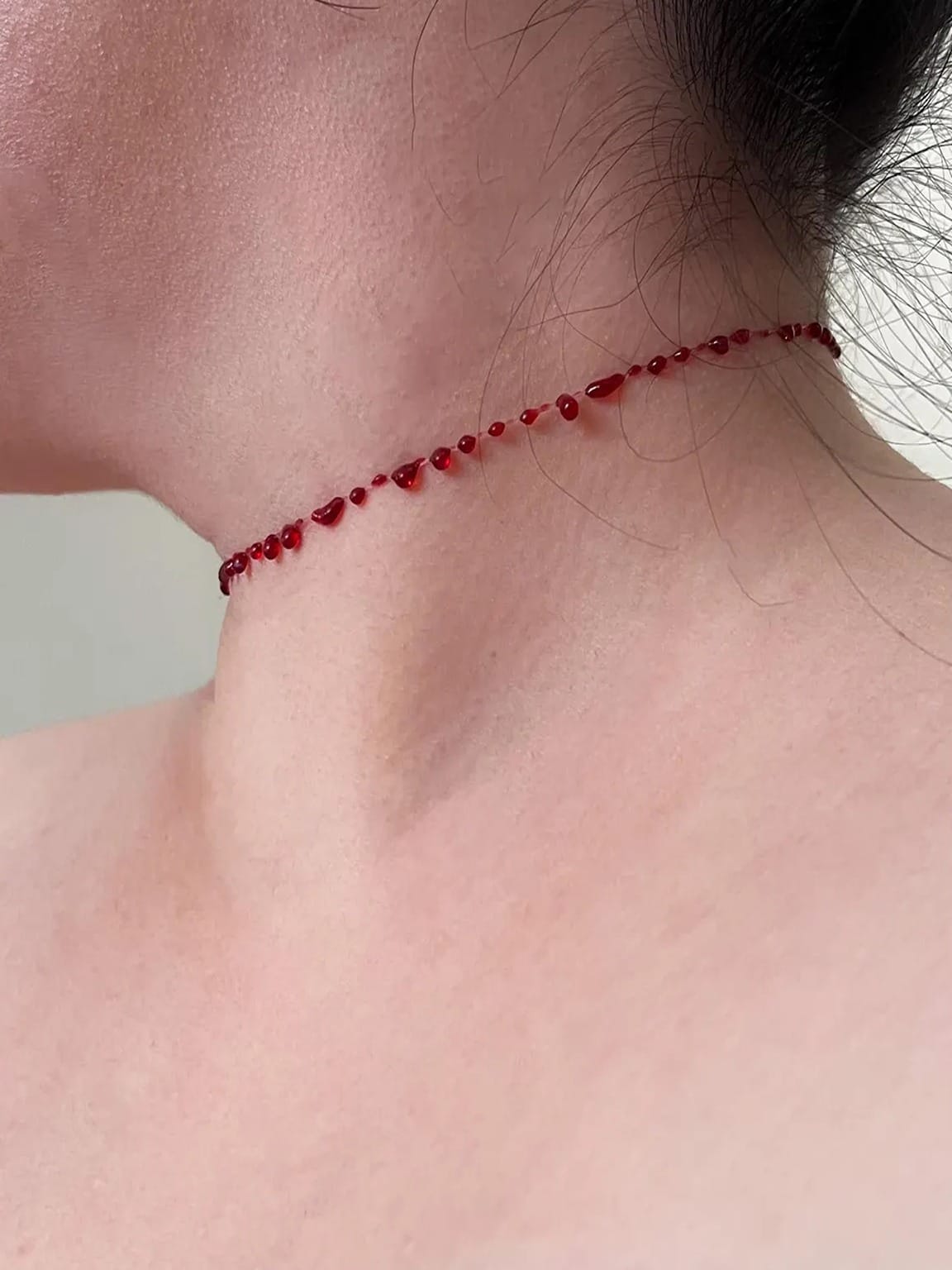 vampish blood single strand choker LS 2 cid11