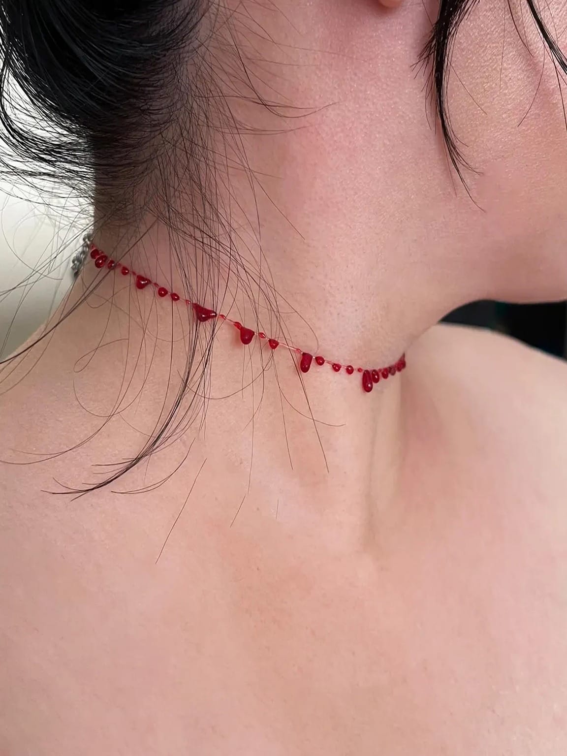 vampish blood single strand choker LS 3 cid11