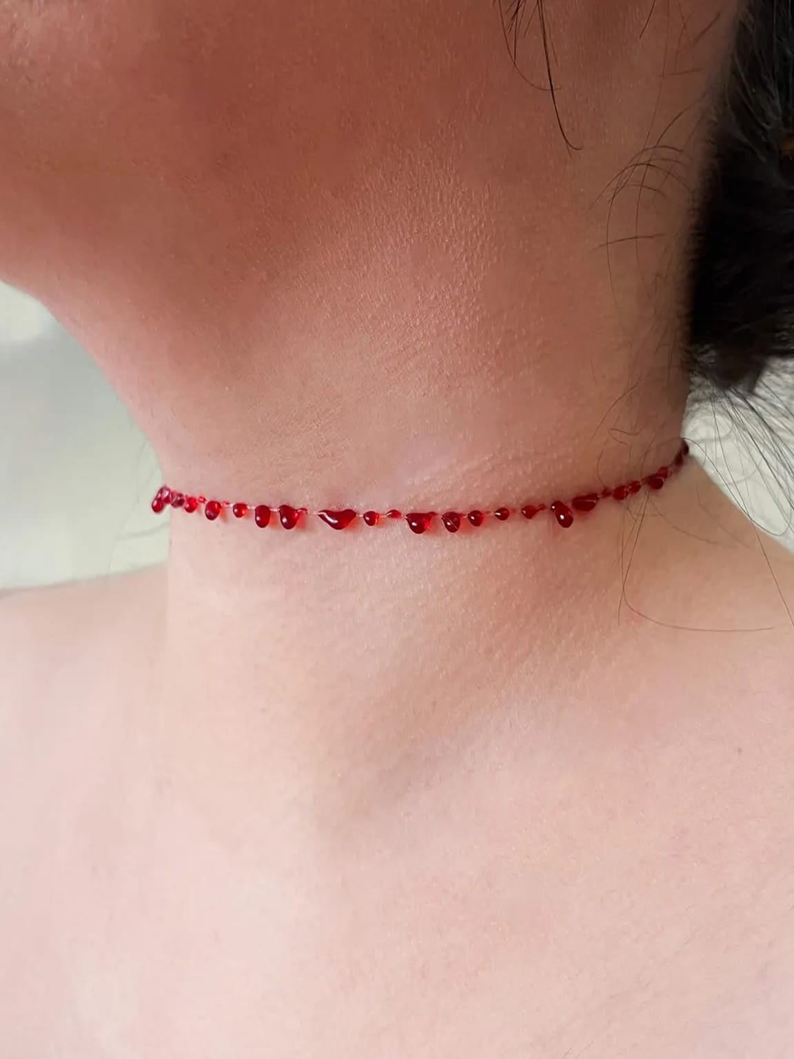 vampish blood single strand choker LS cid11